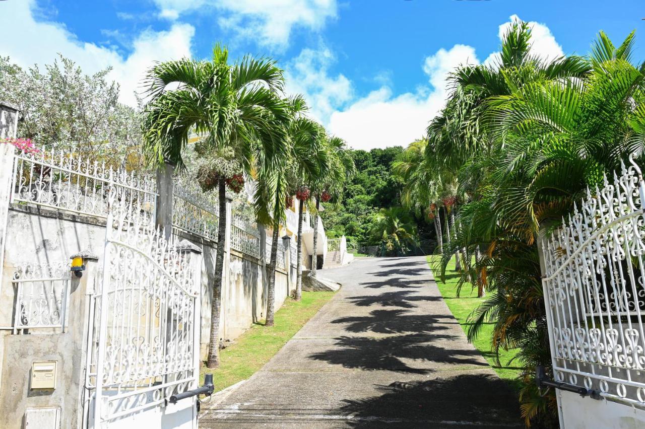 Villa D Ennry Pointe-Noire Exteriör bild